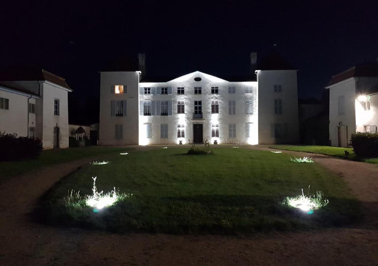 Chateau Des Perichons Poncins Екстериор снимка